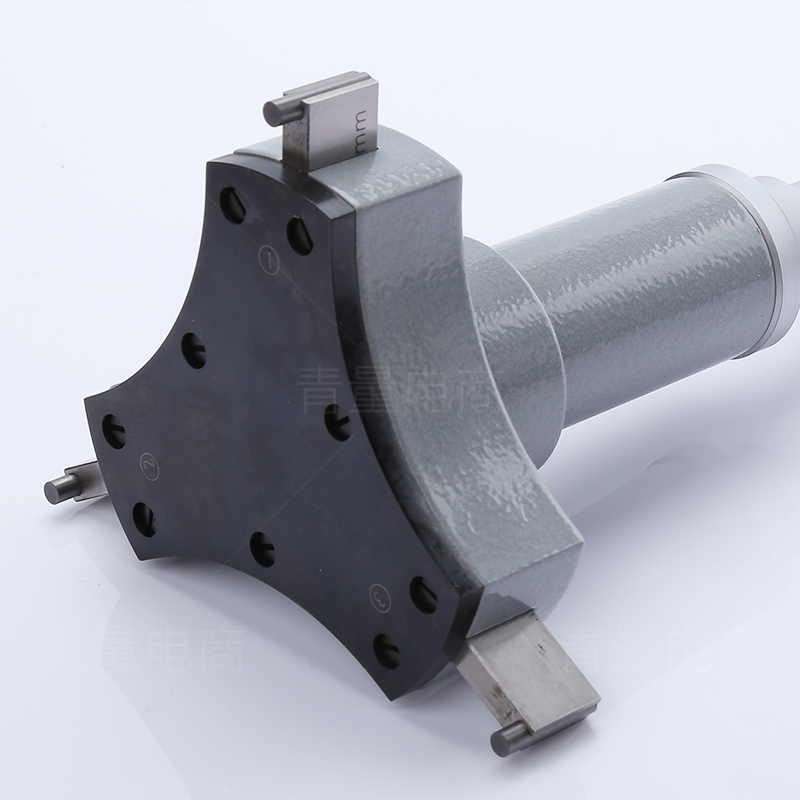 电子三点内径千分尺